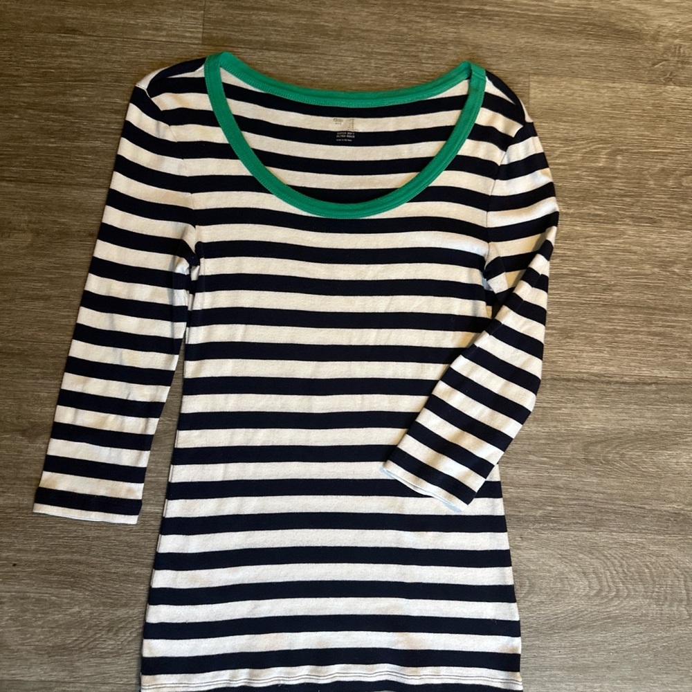 Y2K GAP Navy and White Striped Tee with Green Accents super soft S